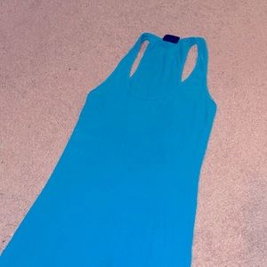 Dark turquoise blue size small razor back splits 59 tank.